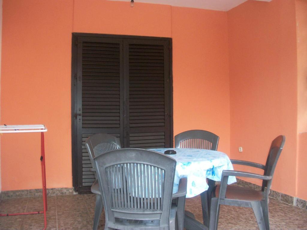 Apartments Mirjana Petrčane Habitación foto