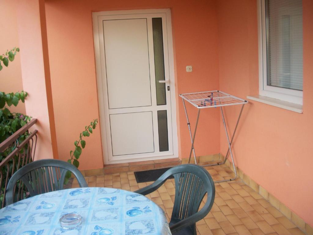 Apartments Mirjana Petrčane Exterior foto