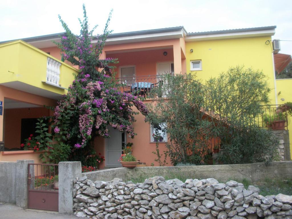 Apartments Mirjana Petrčane Exterior foto